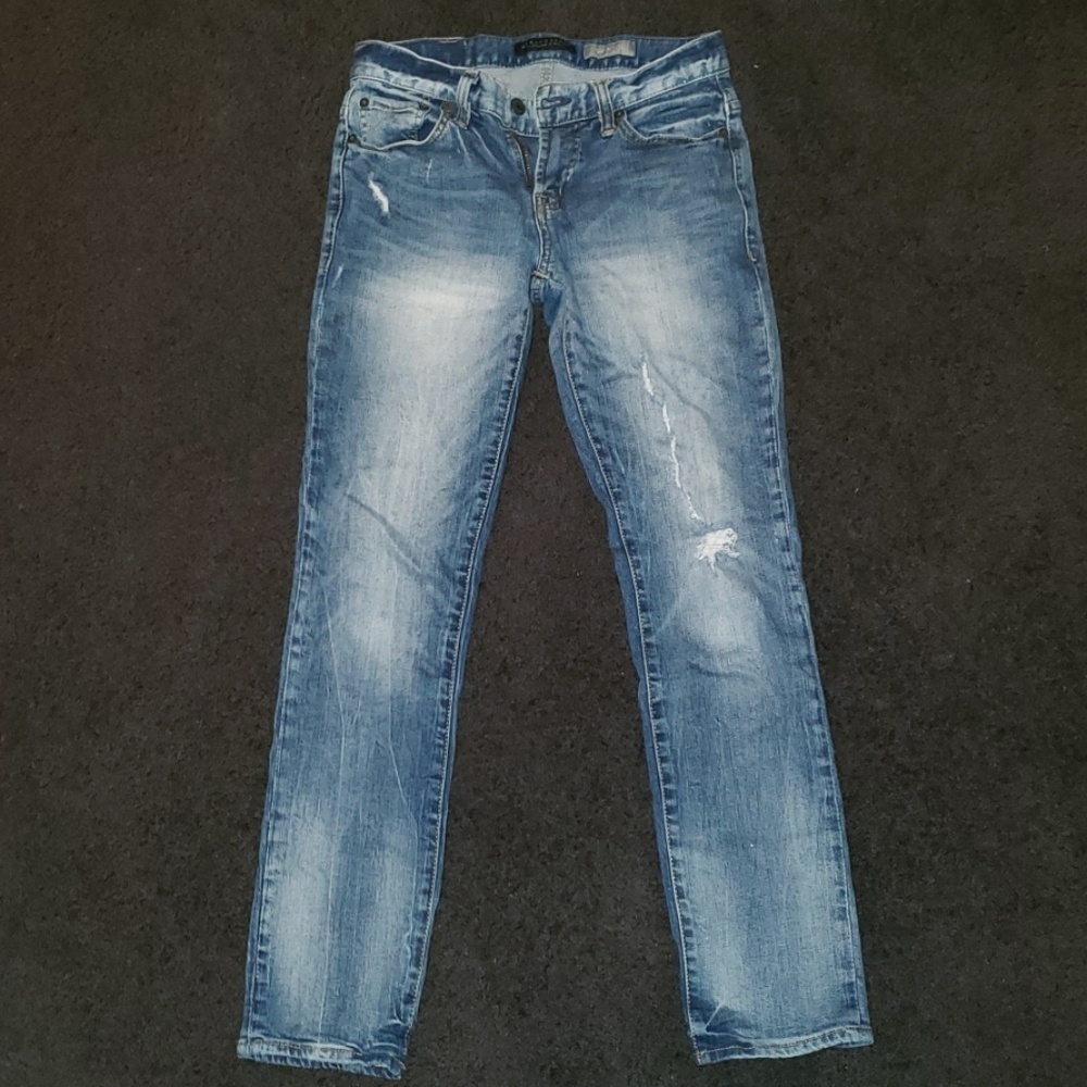Blue skinny jeans